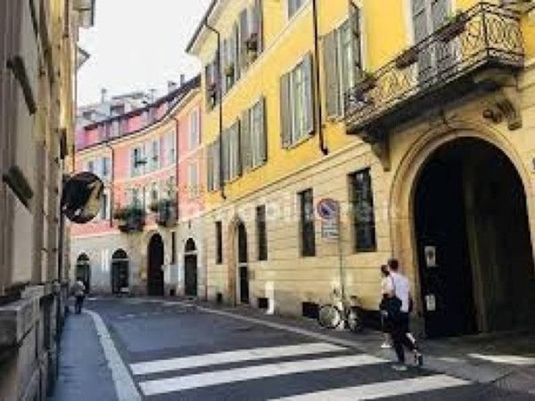 appartamento in affitto a Milano in zona Sant'Ambrogio