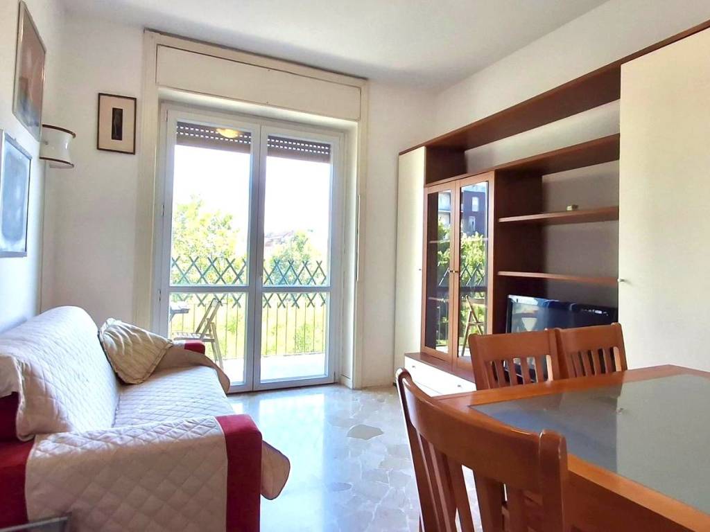 appartamento in affitto a Milano in zona Corsica