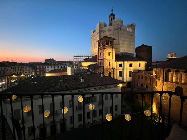 appartamento in affitto a Milano in zona Centro Storico