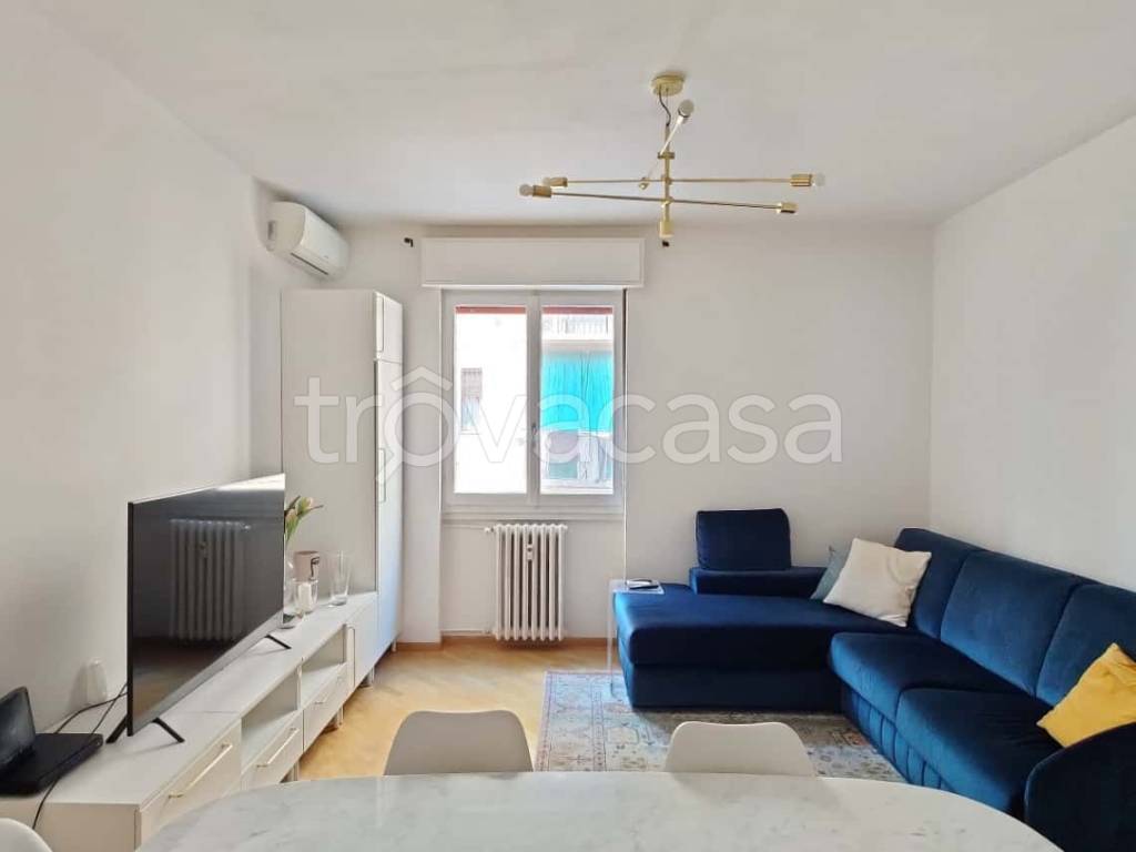 appartamento in affitto a Milano in zona Isola