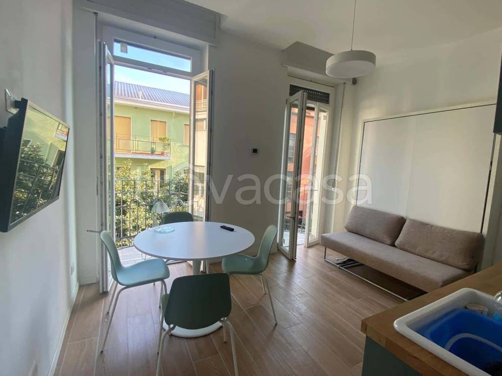 appartamento in affitto a Milano in zona Corsica