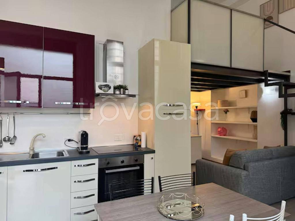 appartamento in affitto a Milano in zona Vigentino