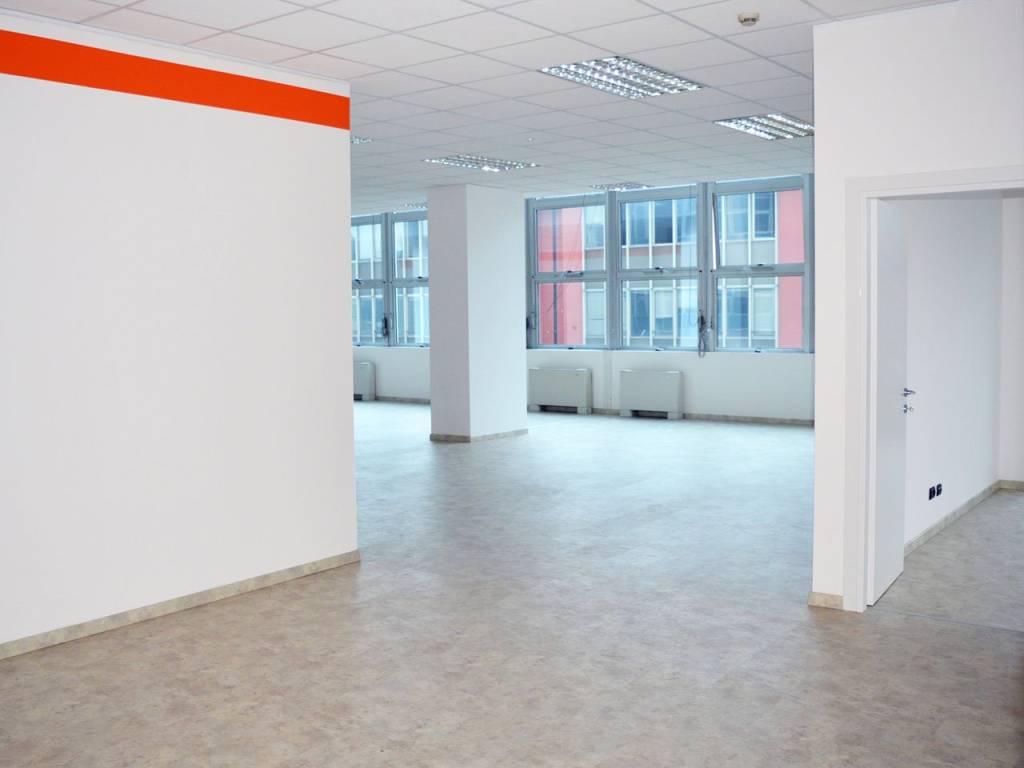 ufficio in affitto a Milano in zona Forlanini