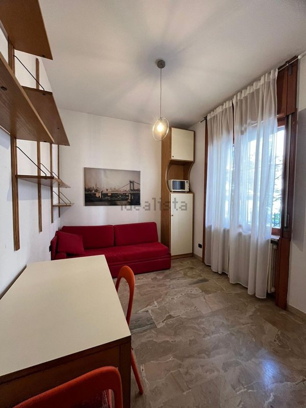 appartamento in affitto a Milano in zona Porta Magenta