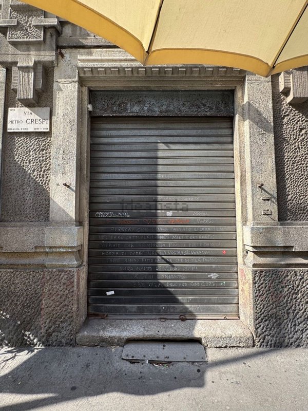 locale commerciale in affitto a Milano in zona Loreto