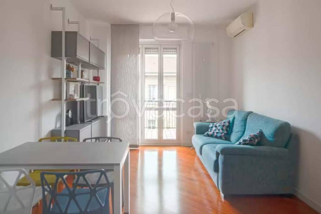 appartamento in affitto a Milano in zona Isola