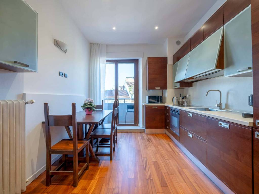 appartamento in affitto a Milano in zona Sant'Ambrogio