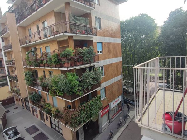 appartamento in affitto a Milano in zona Porta Genova