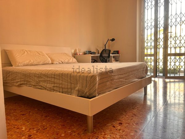 appartamento in affitto a Milano in zona Corsica