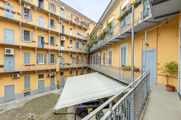 appartamento in affitto a Milano in zona Porta Genova