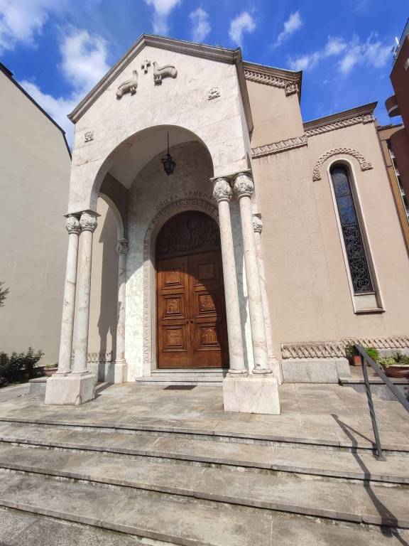 appartamento in affitto a Milano in zona Feltre