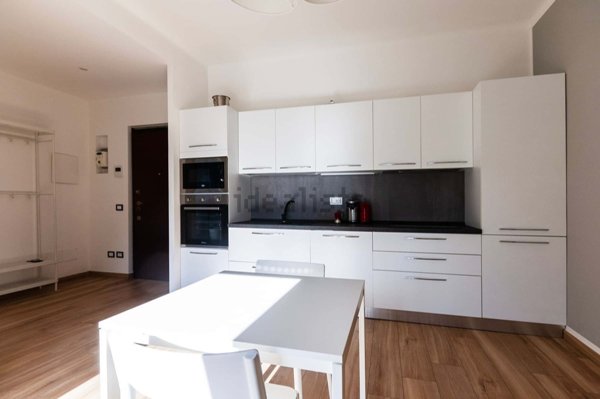 appartamento in affitto a Milano in zona Lorenteggio