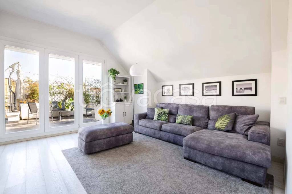 appartamento in affitto a Milano in zona Solari