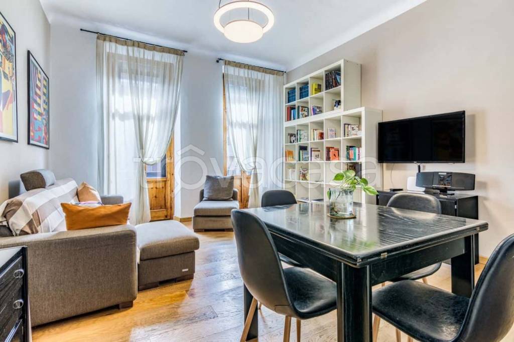 appartamento in affitto a Milano in zona Isola