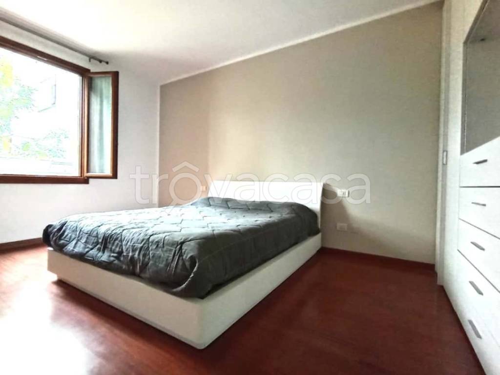 appartamento in affitto a Milano in zona Porta Genova