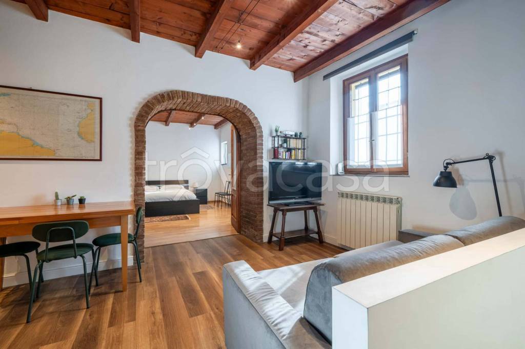 appartamento in affitto a Milano in zona Porta Genova