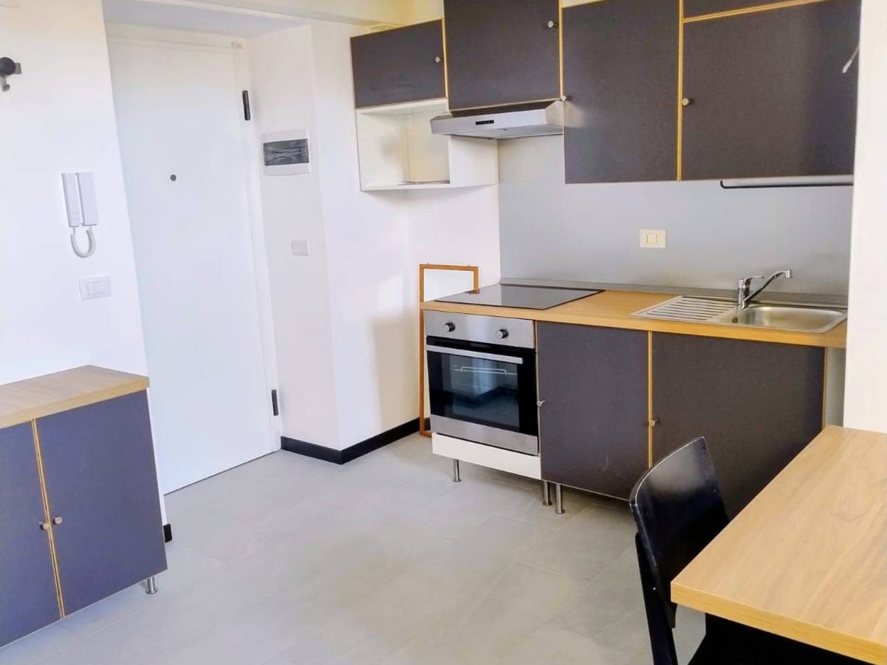 appartamento in affitto a Milano in zona Bullona