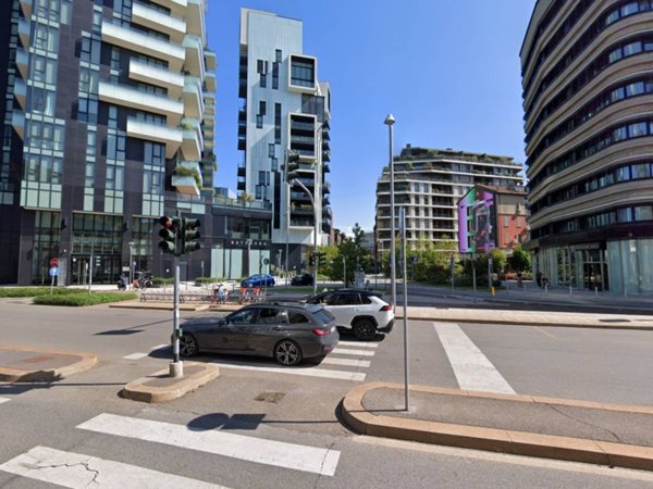 negozio in affitto a Milano in zona Porta Nuova