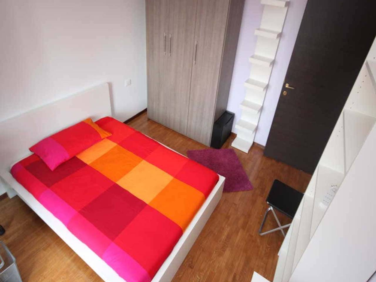 negozio in affitto a Milano in zona Isola
