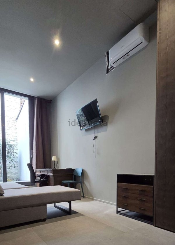 appartamento in affitto a Milano in zona Corsica