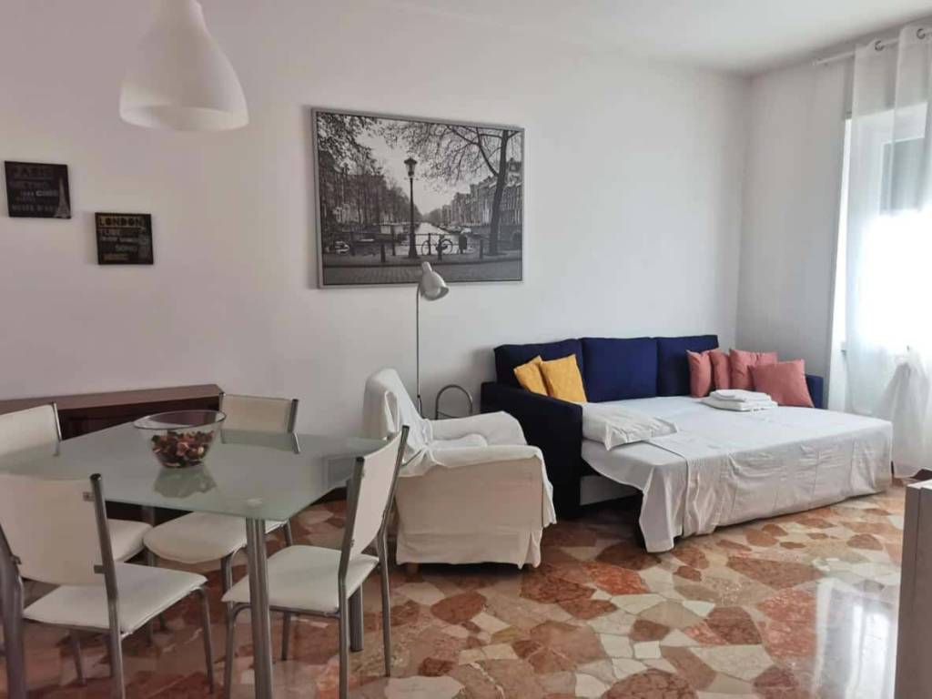 appartamento in affitto a Milano in zona Maggiolina