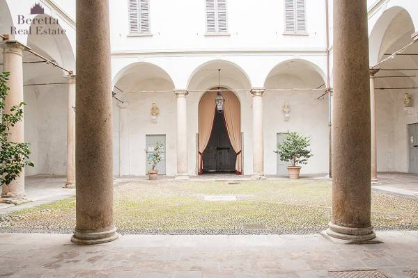 appartamento in affitto a Milano in zona Centro Storico