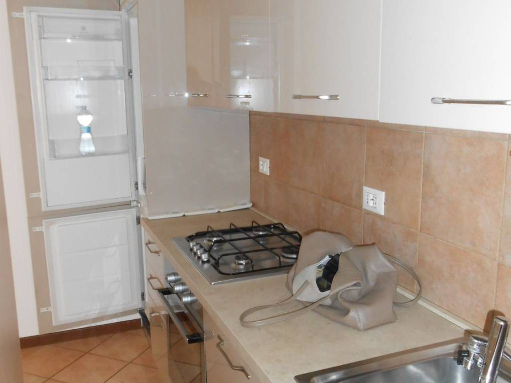 appartamento in affitto a Milano in zona De Angeli