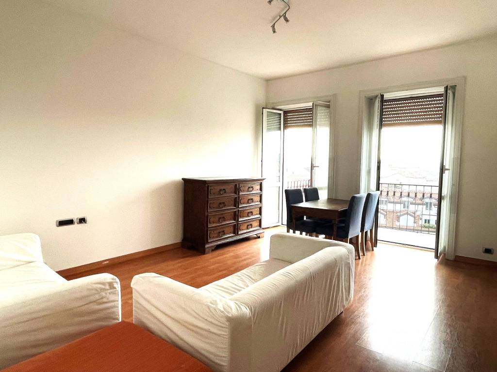 appartamento in affitto a Milano in zona Sant'Ambrogio