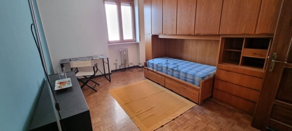 appartamento in affitto a Milano in zona Lorenteggio