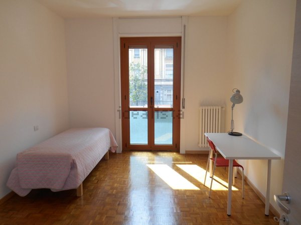 appartamento in affitto a Milano in zona Piazzale Lodi