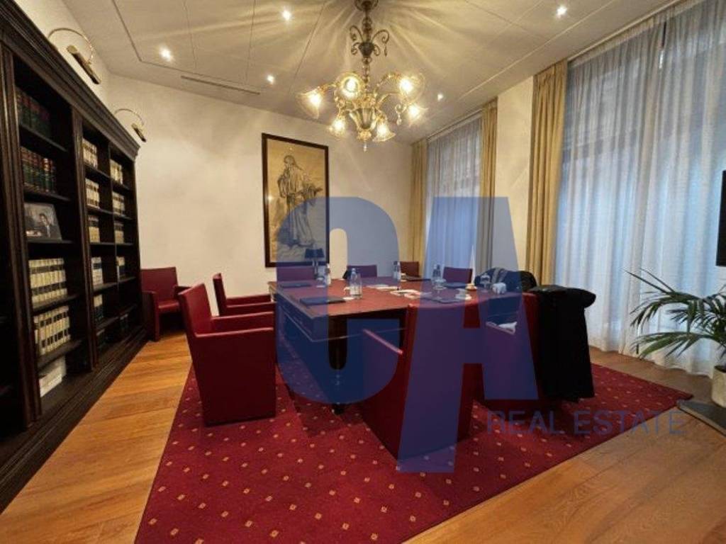 intera palazzina in affitto a Milano