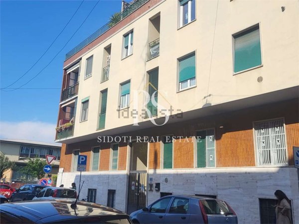 appartamento in affitto a Milano in zona Corsica
