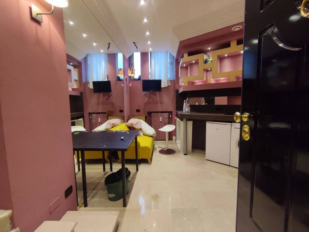 appartamento in affitto a Milano in zona Lorenteggio