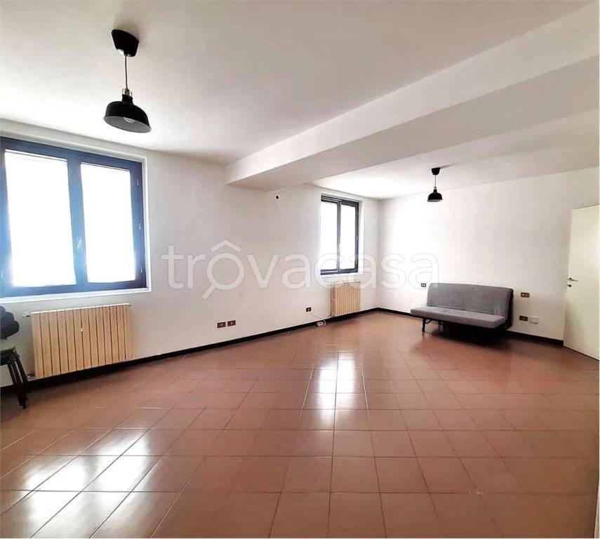 appartamento in affitto a Milano in zona Famagosta
