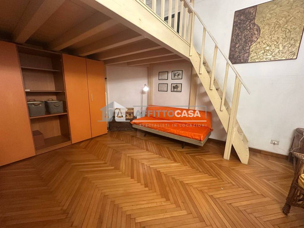 appartamento in affitto a Milano in zona Porta Volta
