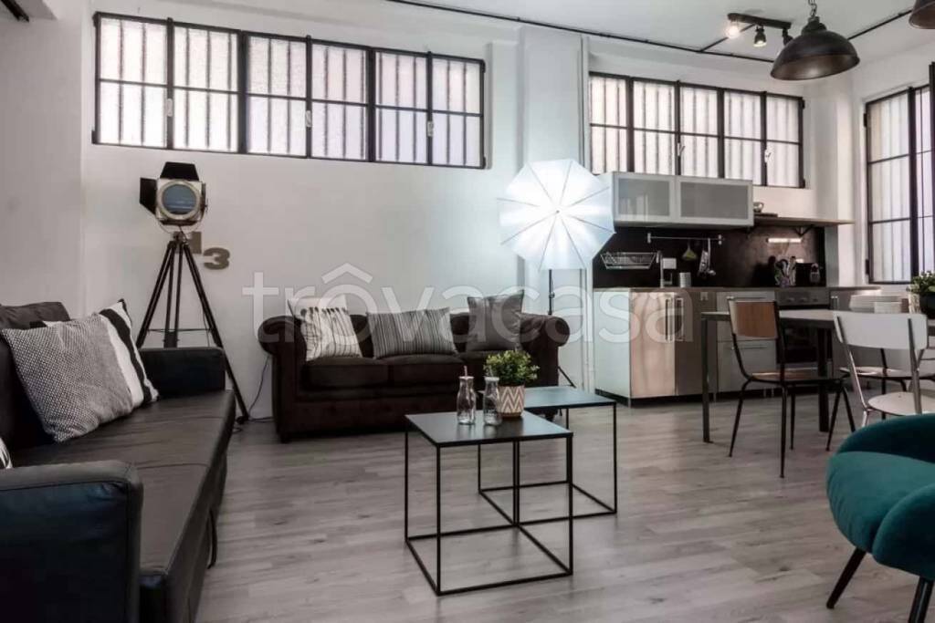 appartamento in affitto a Milano in zona Porta Genova