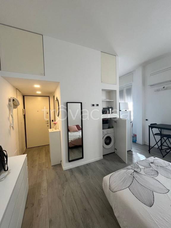 appartamento in affitto a Milano in zona Porta Ticinese