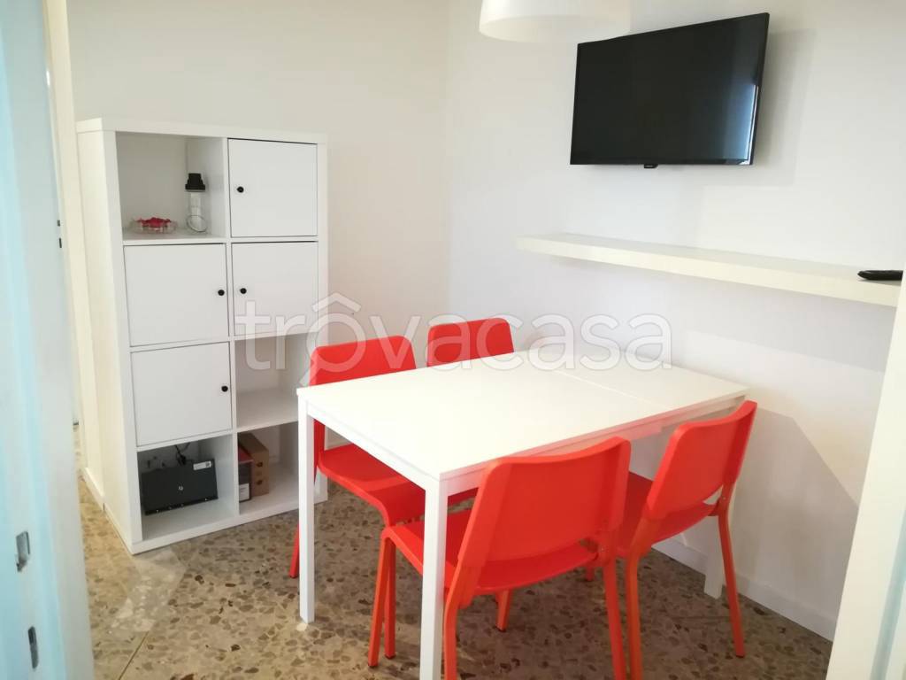 appartamento in affitto a Milano in zona Corvetto