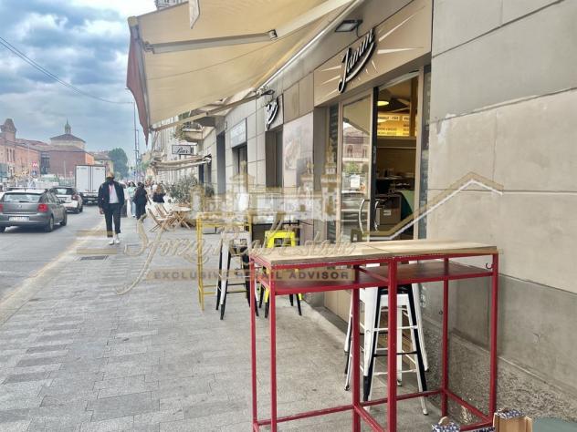 negozio in affitto a Milano in zona Guastalla