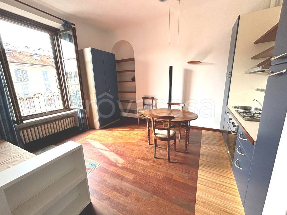 appartamento in affitto a Milano in zona Porta Genova