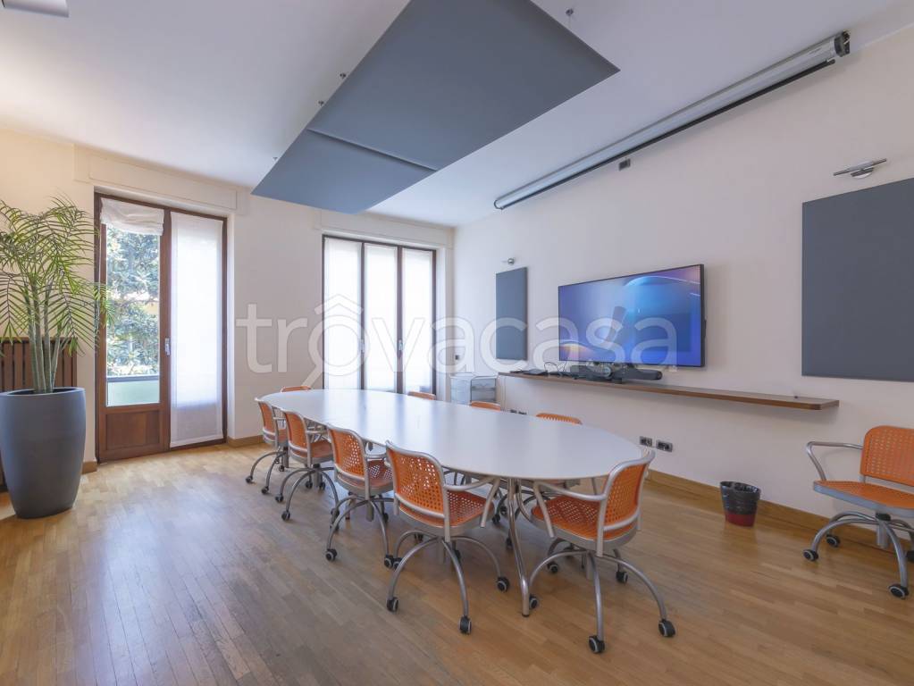 ufficio in affitto a Milano in zona Sant'Ambrogio