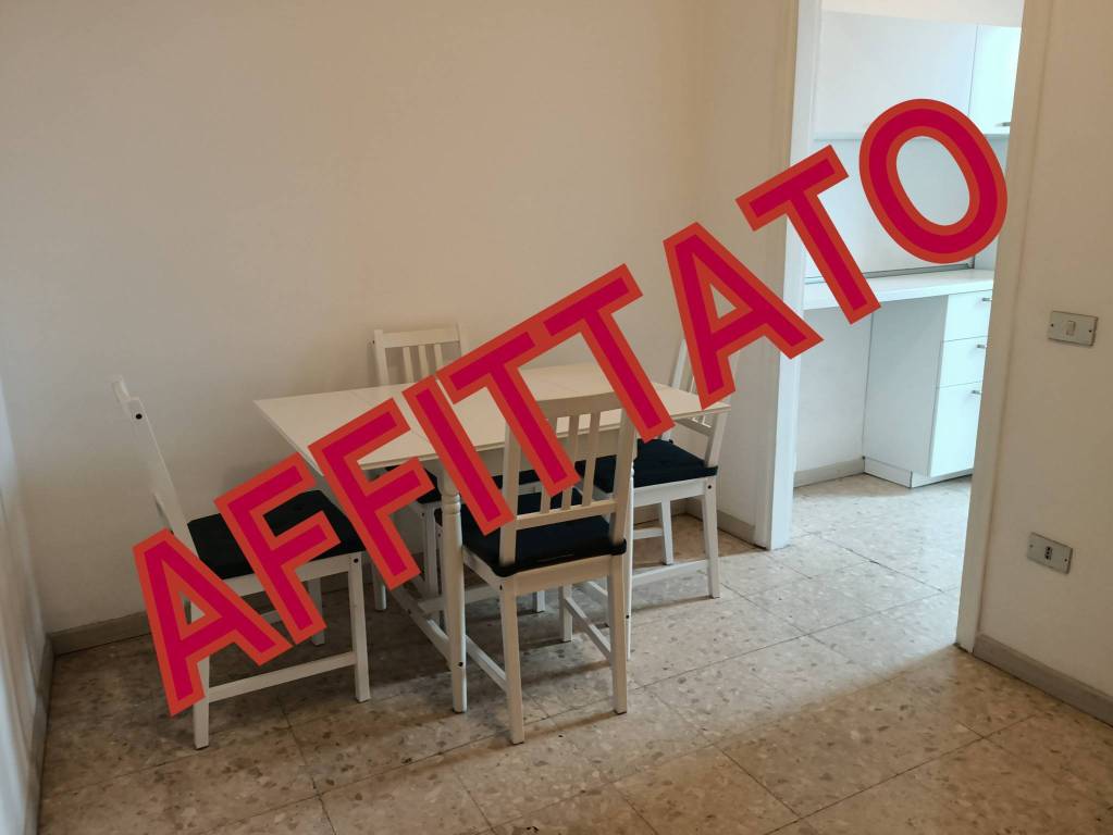 appartamento in affitto a Milano in zona Famagosta