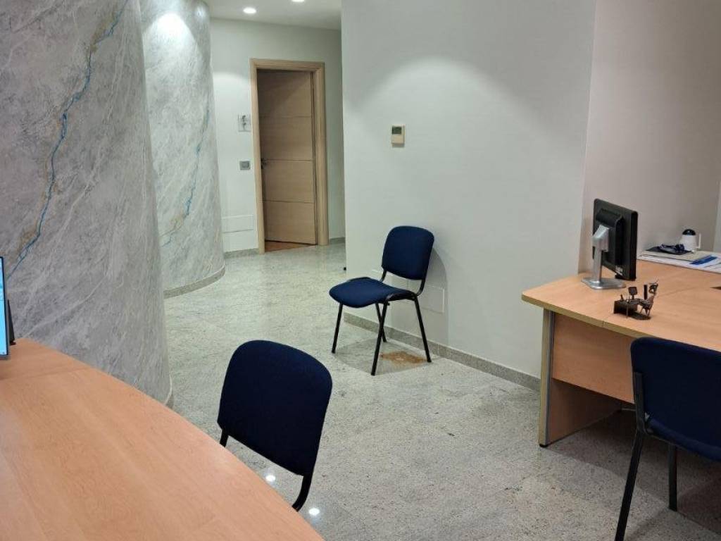 ufficio in affitto a Milano in zona Precotto