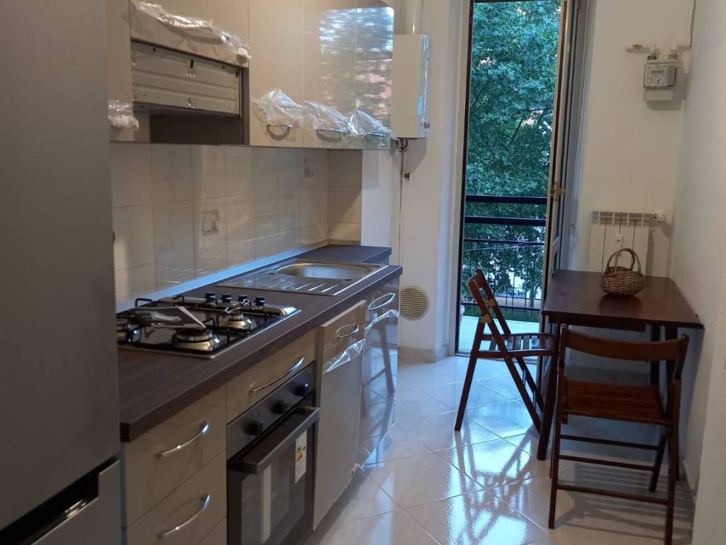 appartamento in affitto a Milano in zona Famagosta