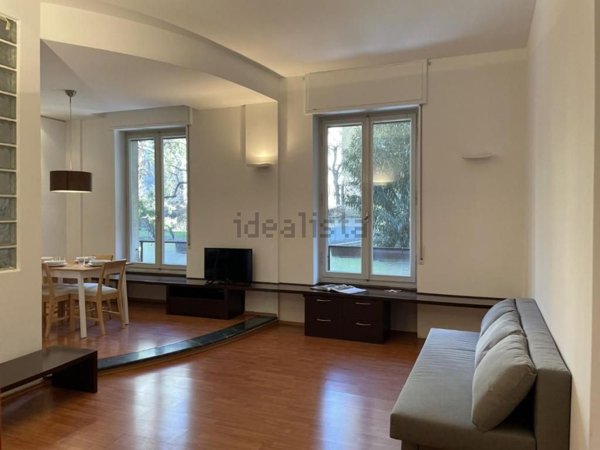 appartamento in affitto a Milano in zona Sant'Ambrogio