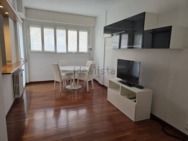 appartamento in affitto a Milano in zona De Angeli