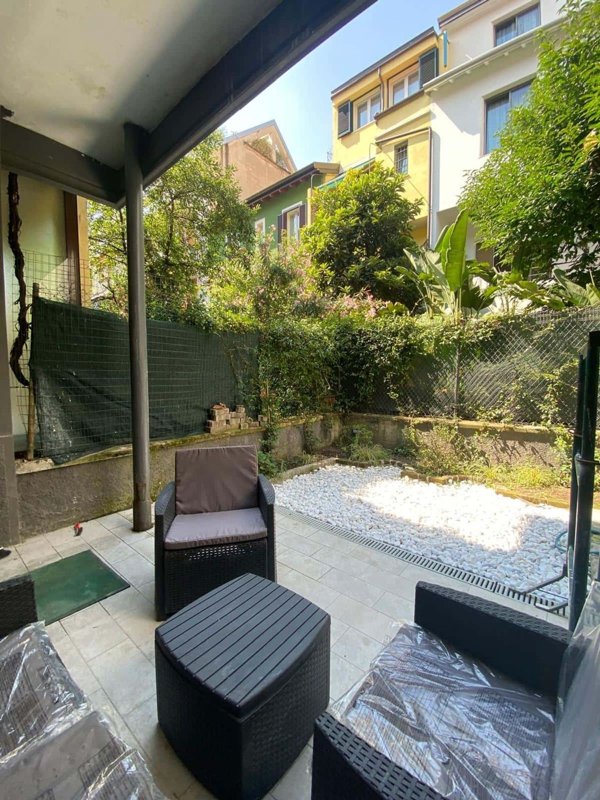 appartamento in affitto a Milano in zona Corsica