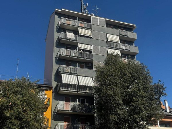 appartamento in affitto a Milano in zona Bande Nere
