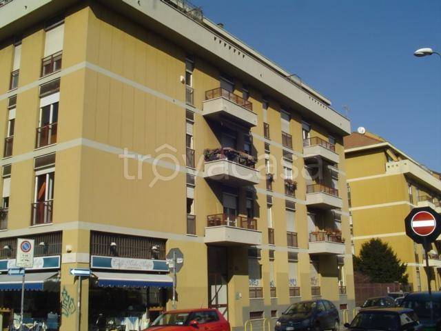 appartamento in affitto a Milano in zona Cinque Giornate