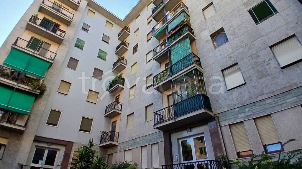 appartamento in affitto a Milano in zona Corvetto